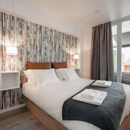 アパート Patio In